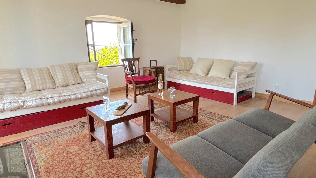 Photo of Livingroom in Aleria