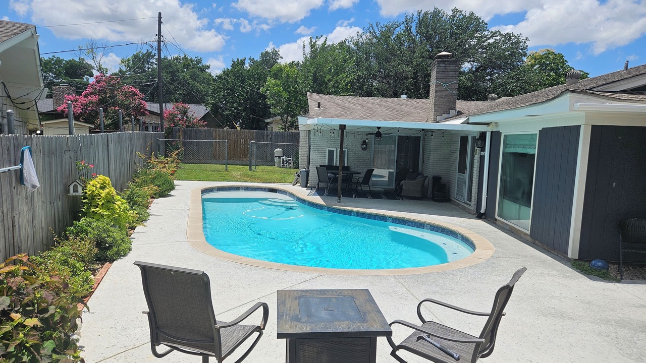Photo of Outdoor in Haltom City
