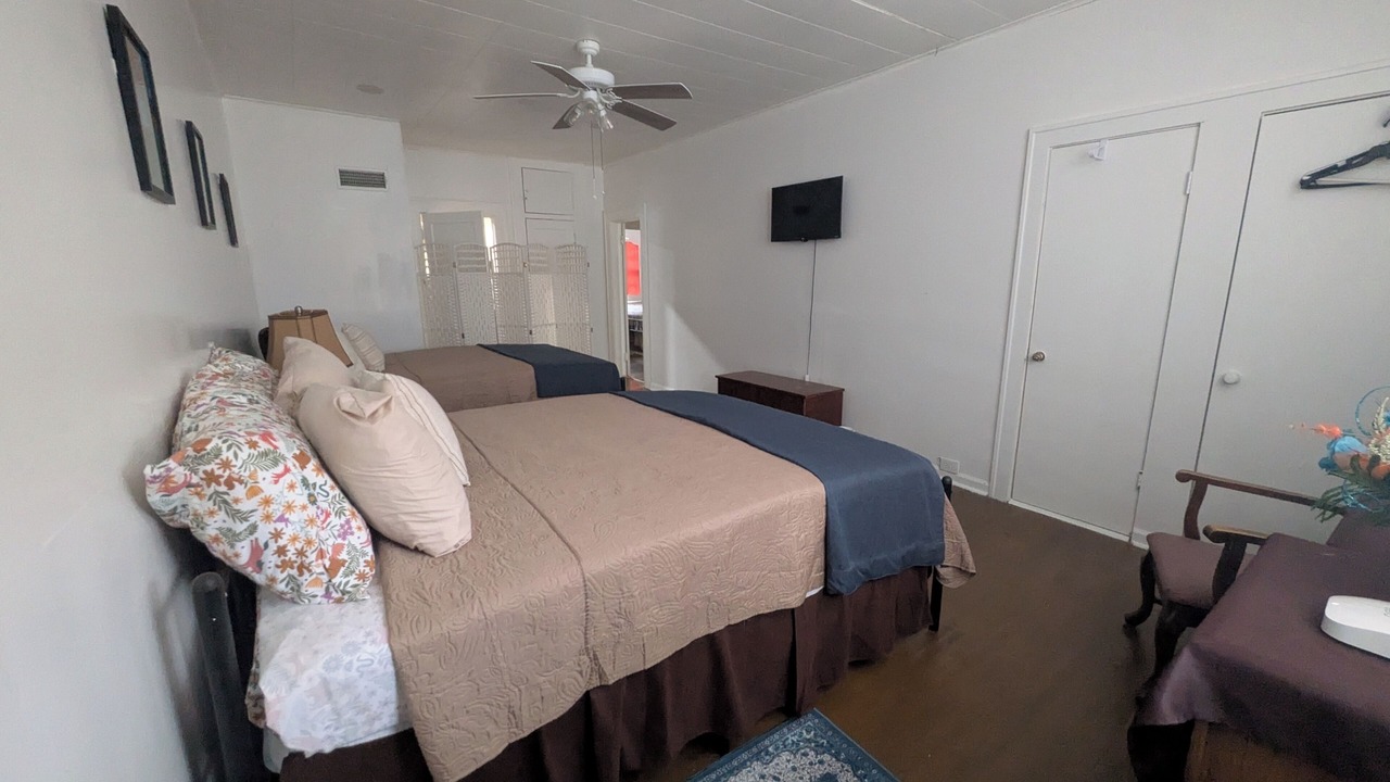 Photo of Bedroom in Shaw