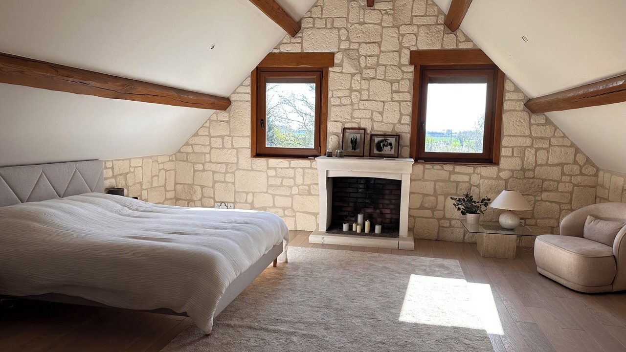 Photo of Bedroom in Mondreville