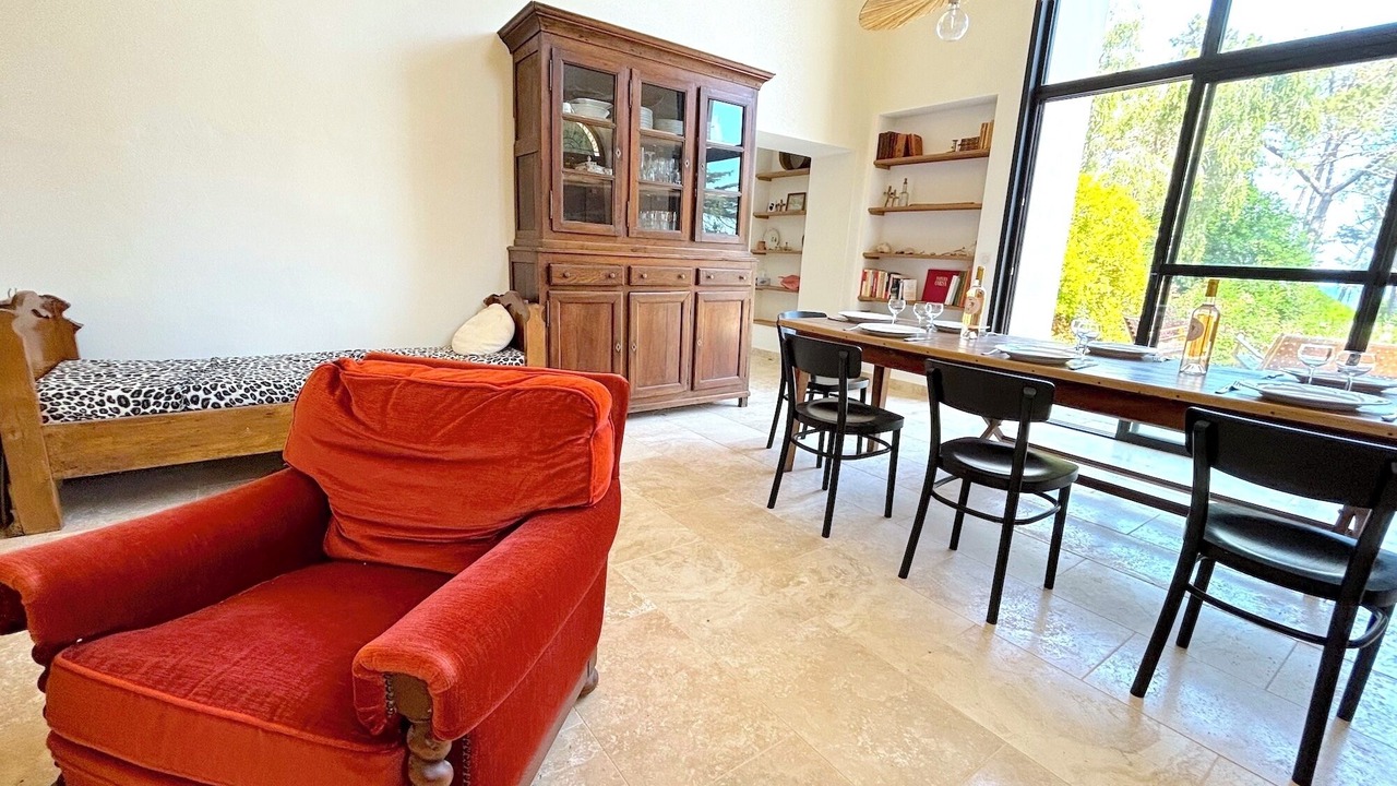 Photo of Livingroom in Aleria