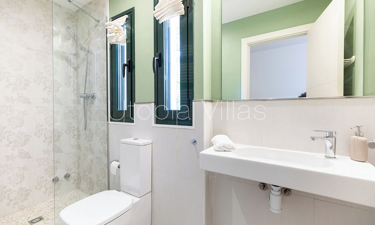 Photo of Bathroom in Passeig Maritim
