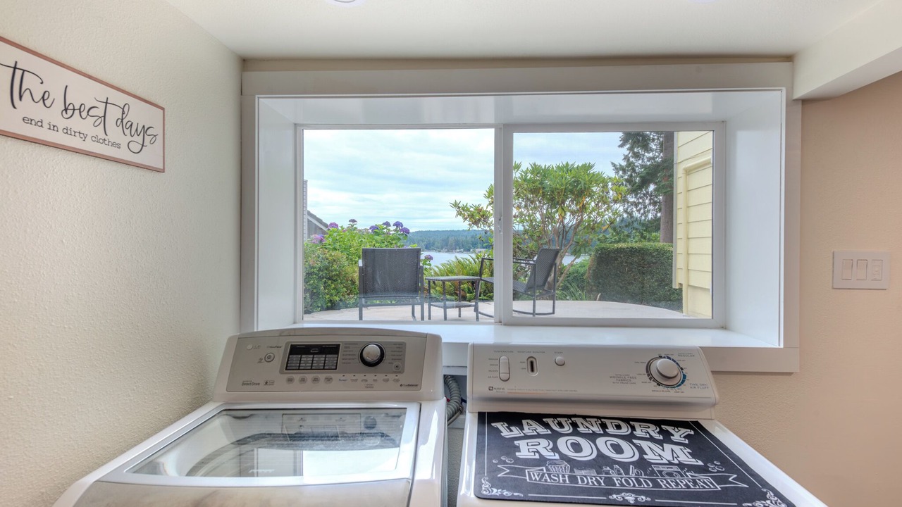 Photo of Others in Rollingbay