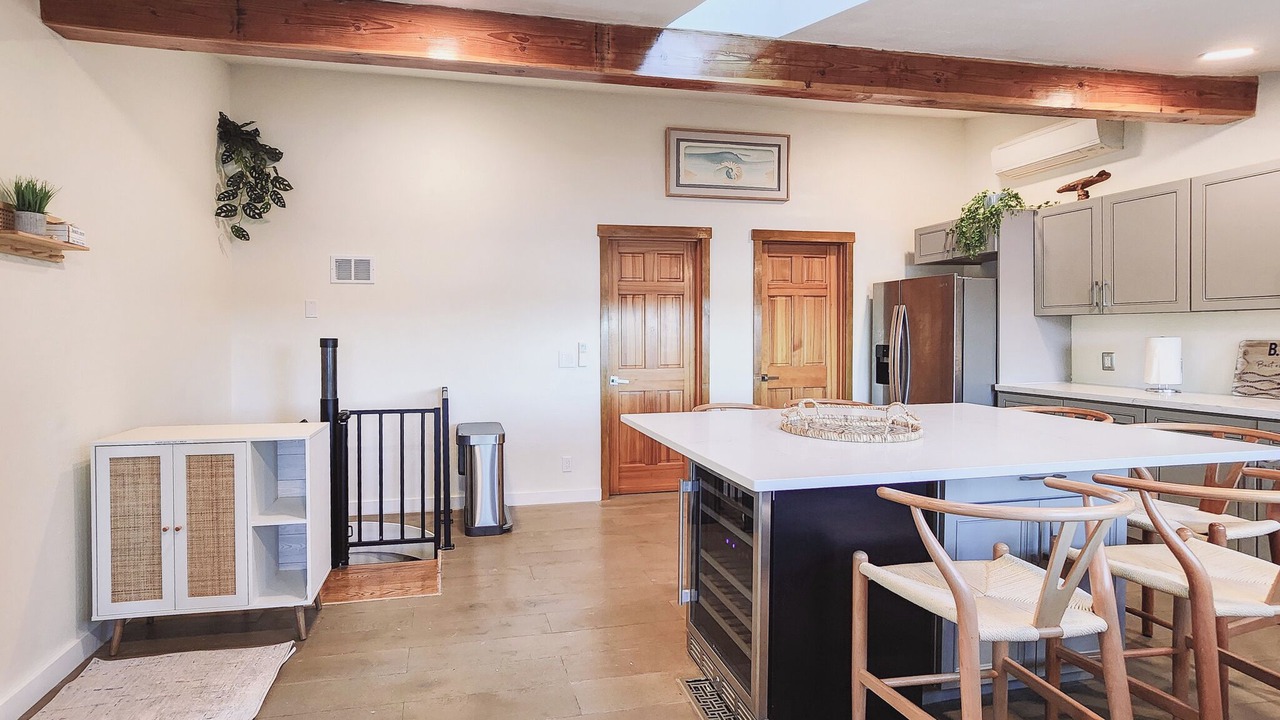 Photo of Others in Rollingbay