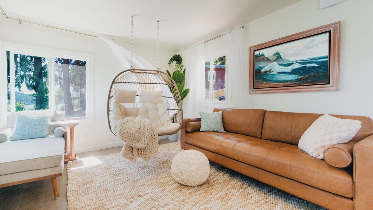 Photo of Others in Rollingbay