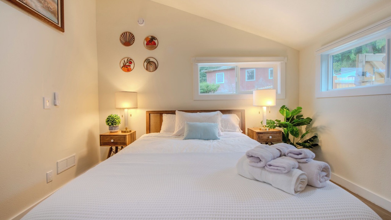 Photo of Others in Rollingbay