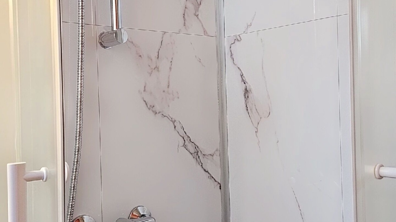 Photo of Bathroom in Cernay