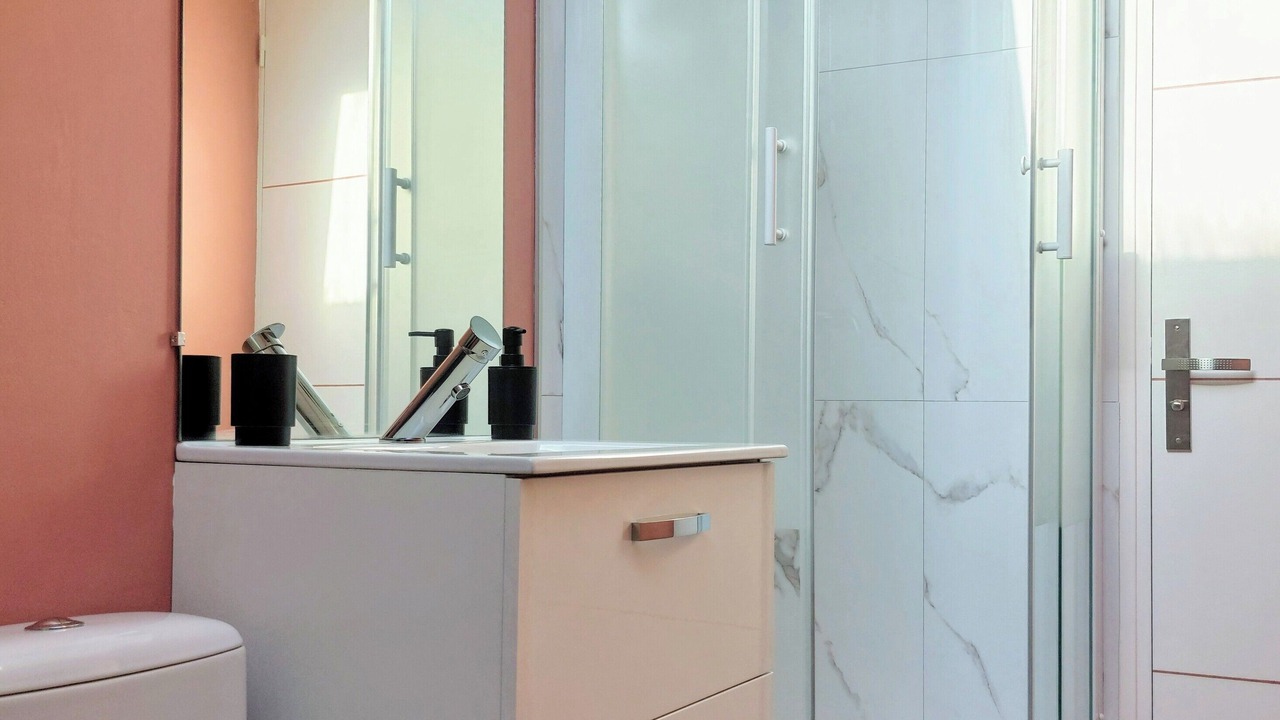 Photo of Bathroom in Cernay