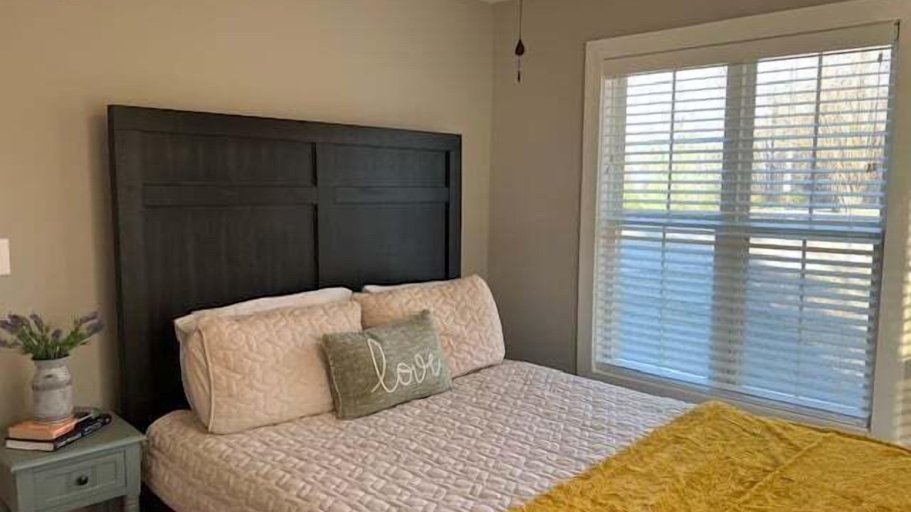 Photo of Bedroom in Buchanan