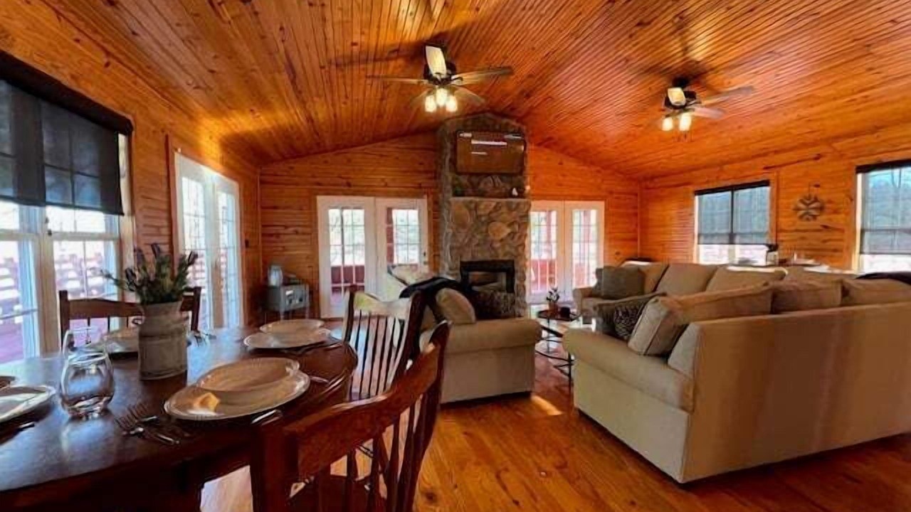 Photo of Livingroom in Buchanan