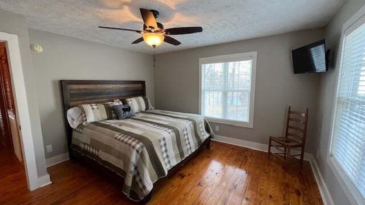 Photo of Bedroom in Buchanan
