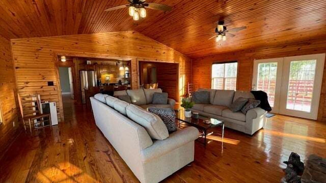 Photo of Livingroom in Buchanan