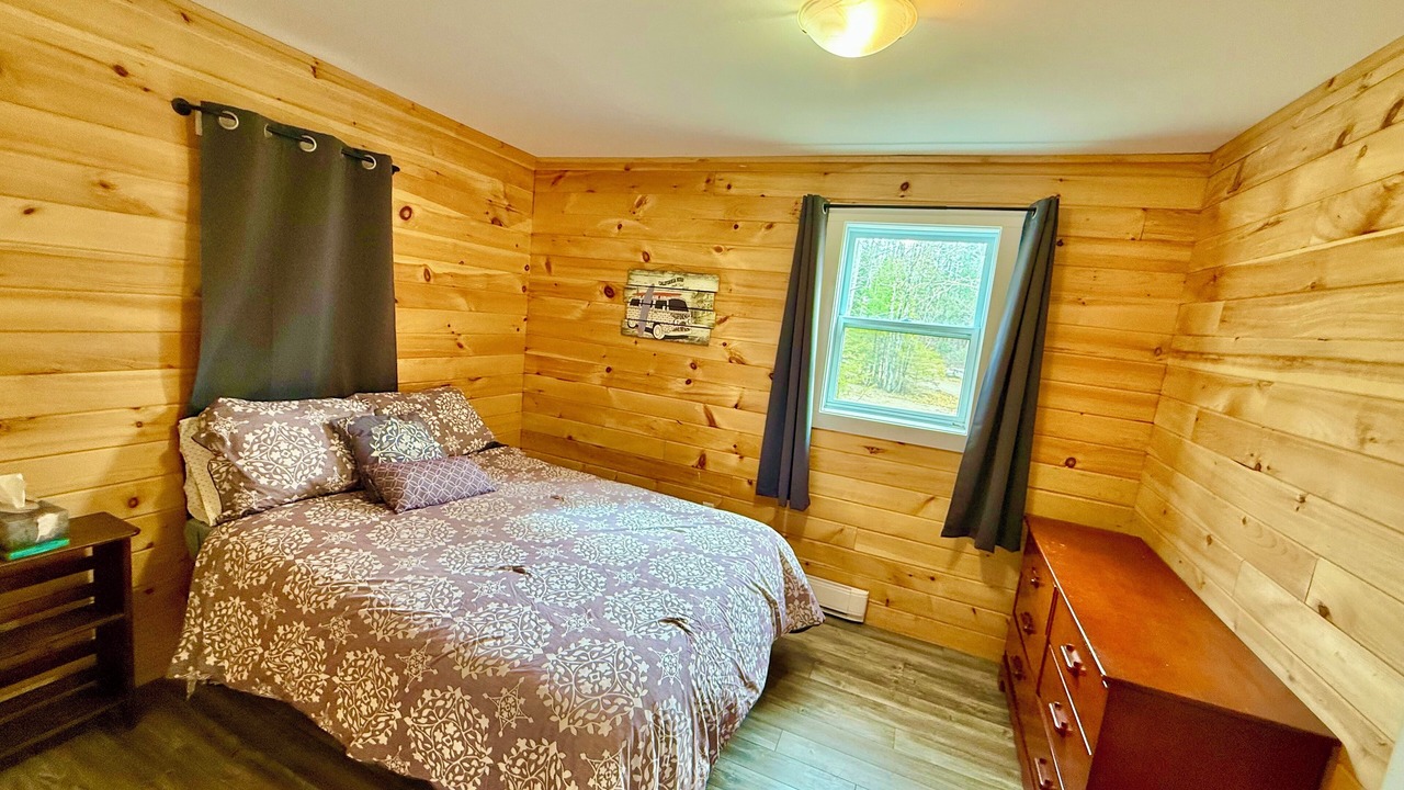 Photo of Bedroom in Aldersville