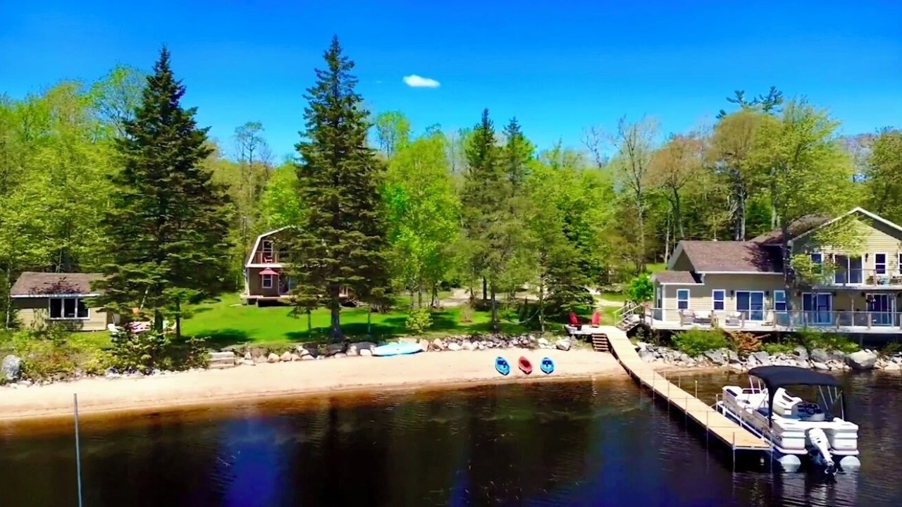 Photo of Others in Aldersville