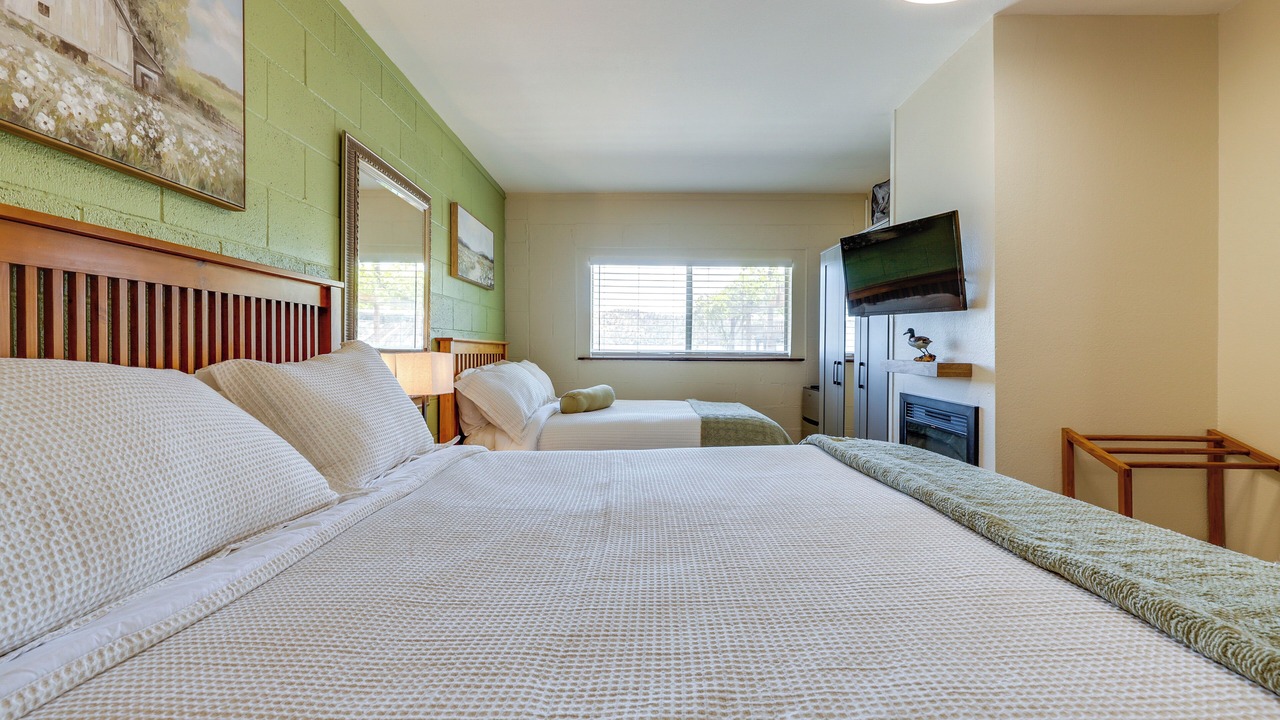 Photo of Bedroom in Wilbur Springs