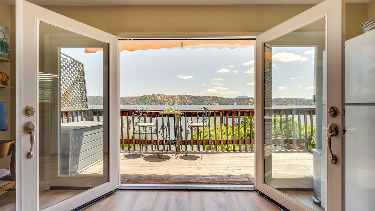 Photo of Patio Balcony in Wilbur Springs