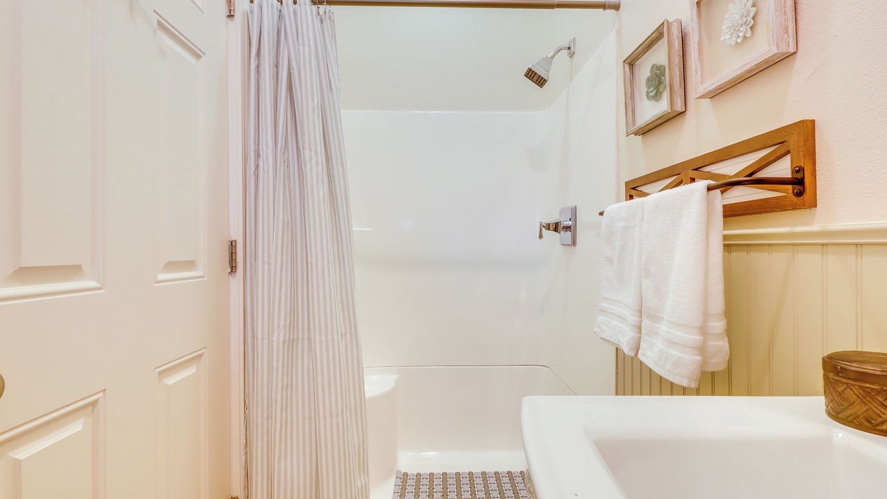 Photo of Bathroom in Wilbur Springs