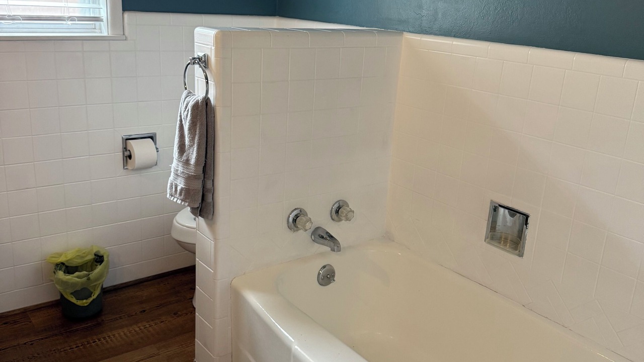 Photo of Bathroom in Clovis