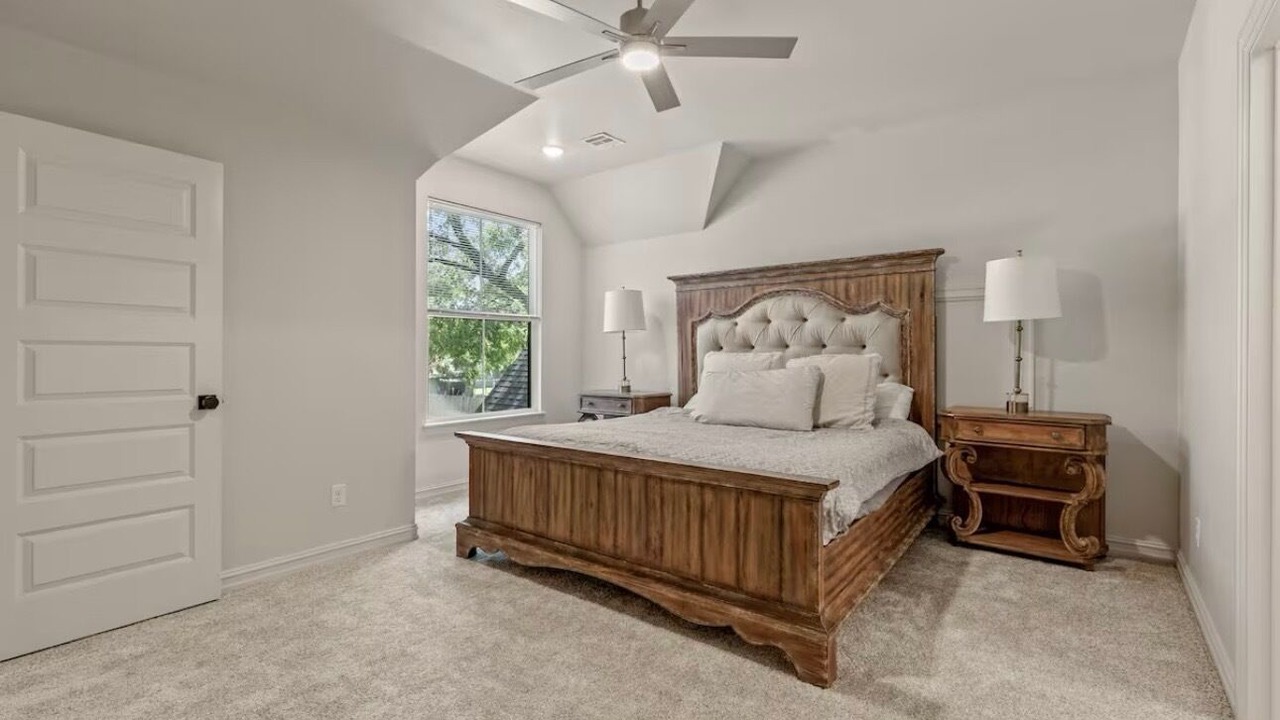 Photo of Bedroom in Broken Arrow