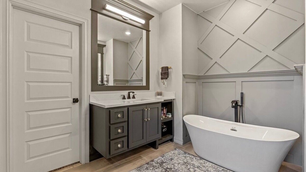 Photo of Bathroom in Broken Arrow