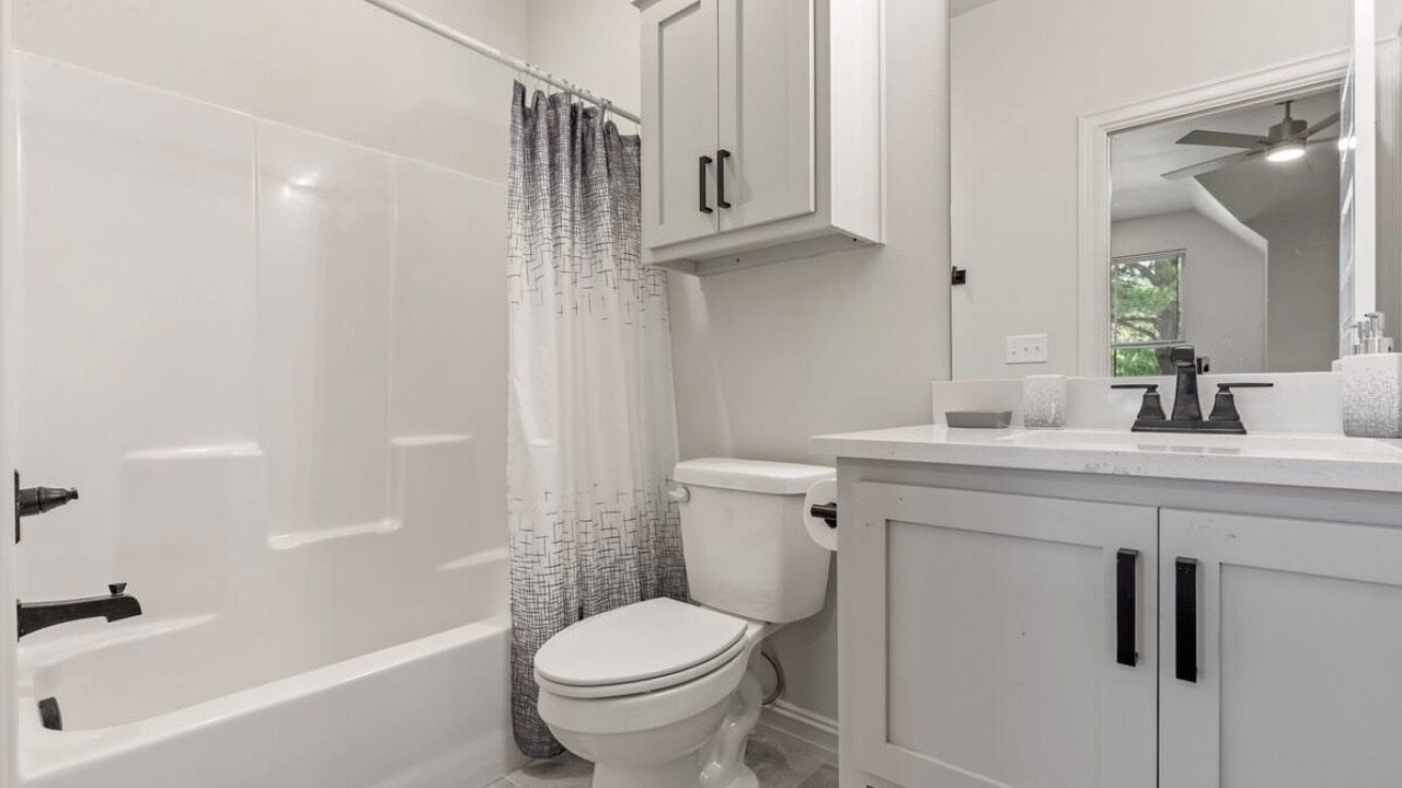 Photo of Bathroom in Broken Arrow