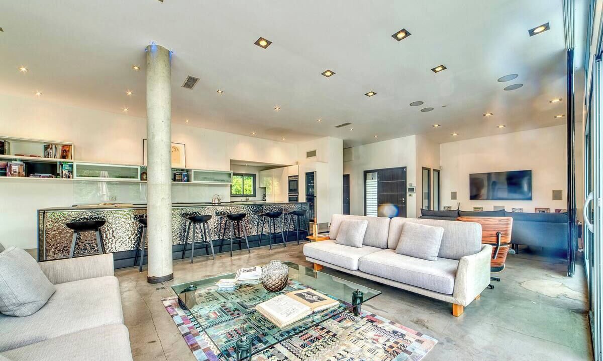 Photo of Livingroom in Montanay