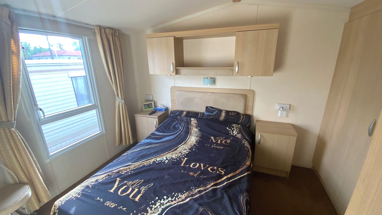 Photo of Bedroom in Aix-en-Ergny