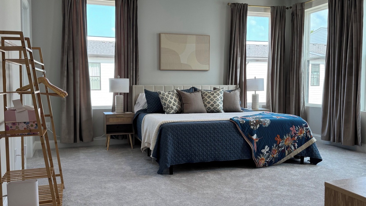 Photo of Bedroom in Downtown
