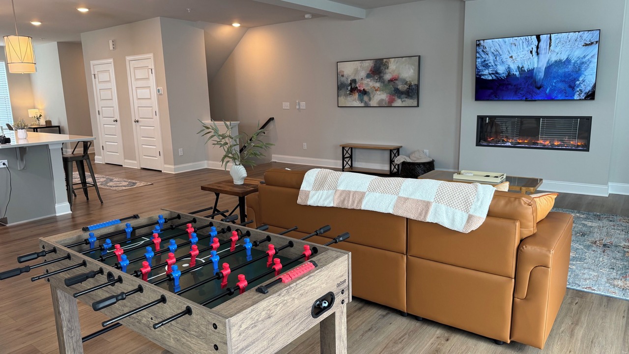 Photo of Livingroom in Downtown