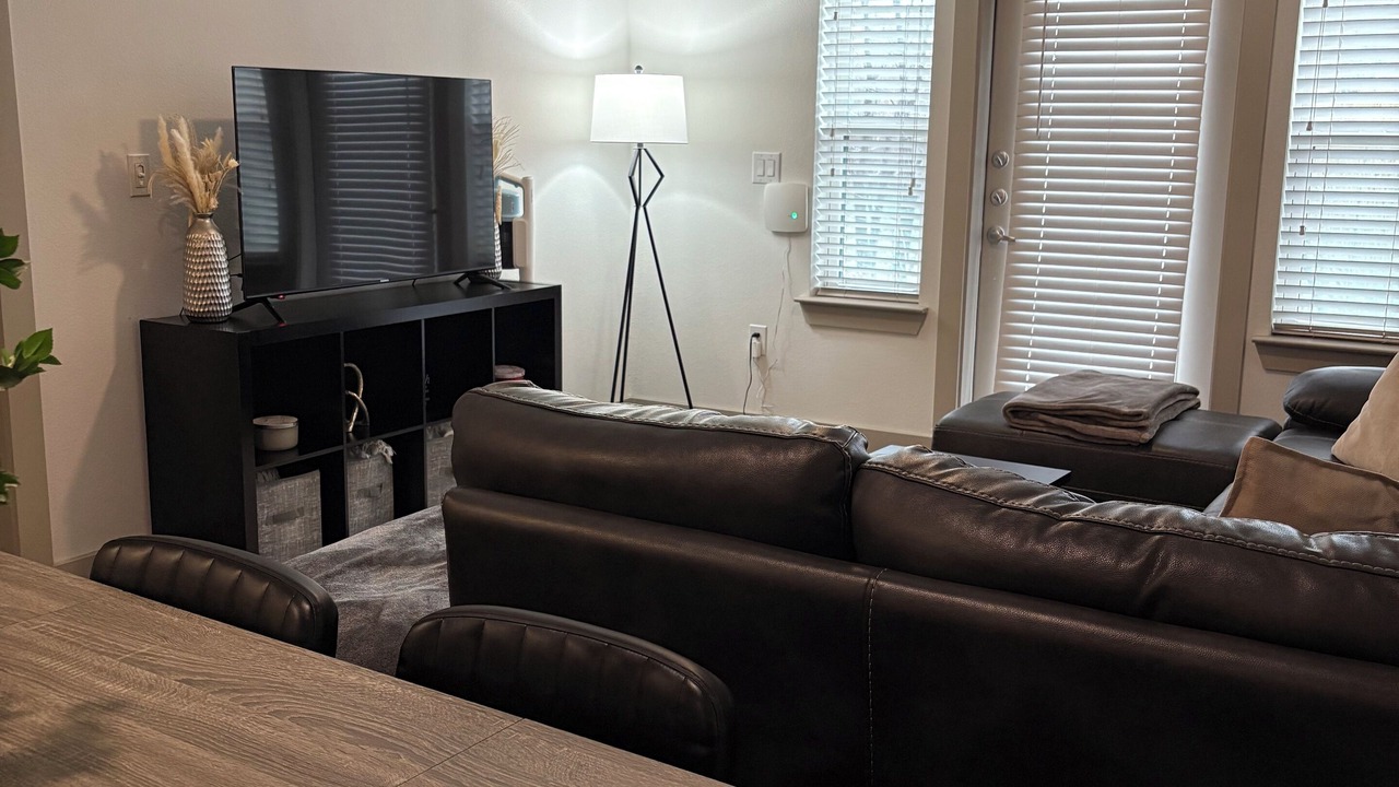 Photo of Livingroom in Farmers Branch