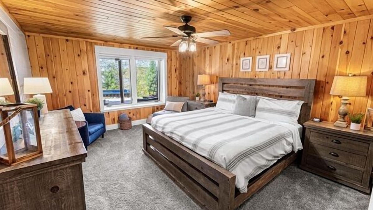Photo of Bedroom in Stone Lake