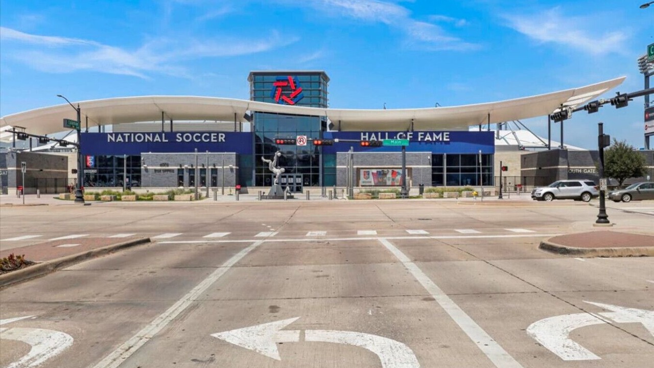 Photo of Others in Frisco Square