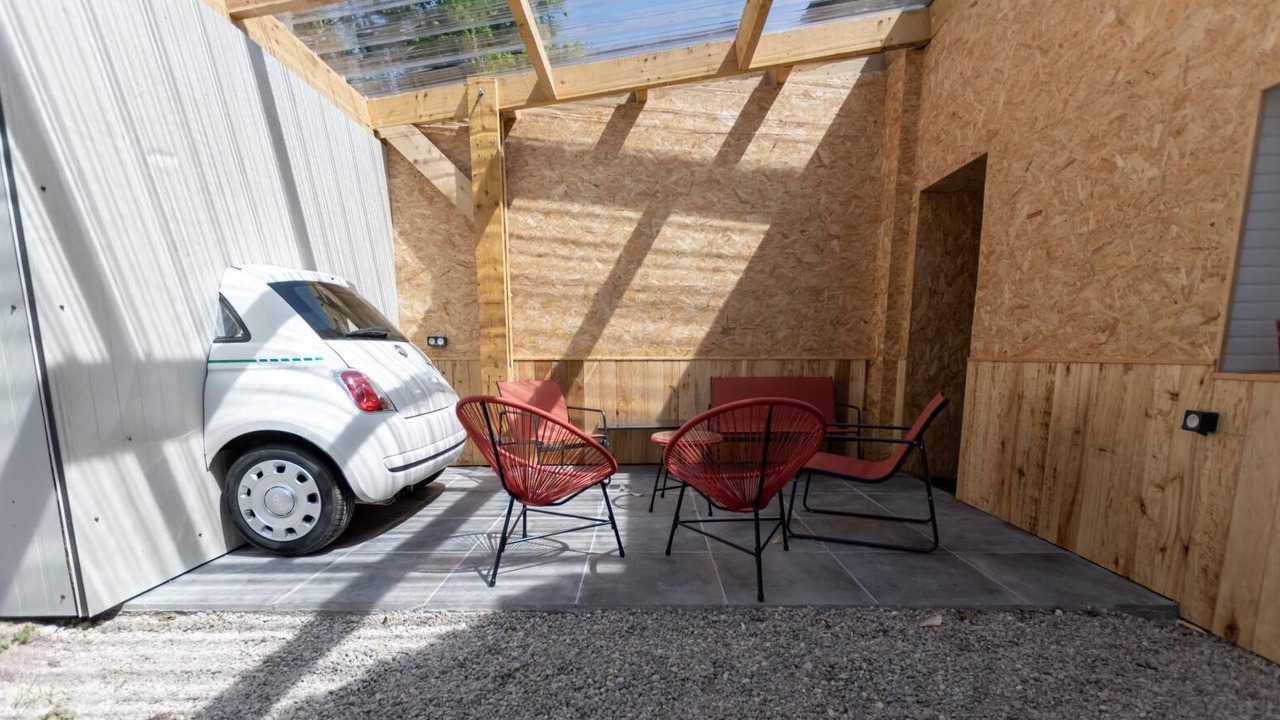 Photo of Outdoor in Damery