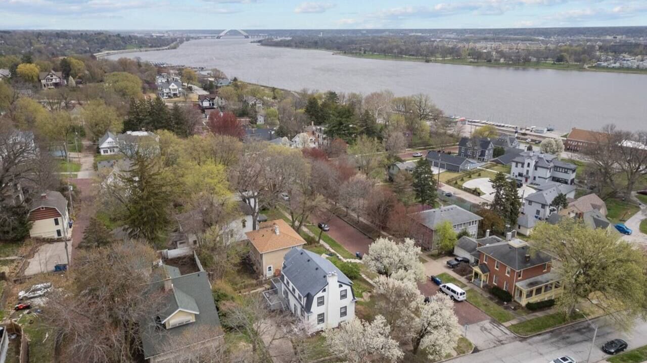 Photo of Others in Davenport
