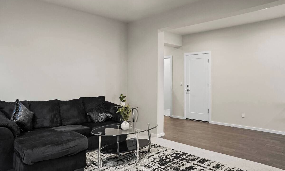 Photo of Livingroom in Port Orchard