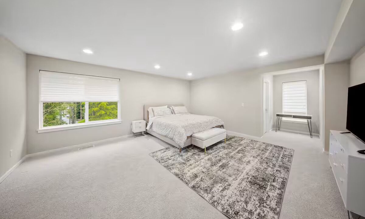 Photo of Bedroom in Port Orchard