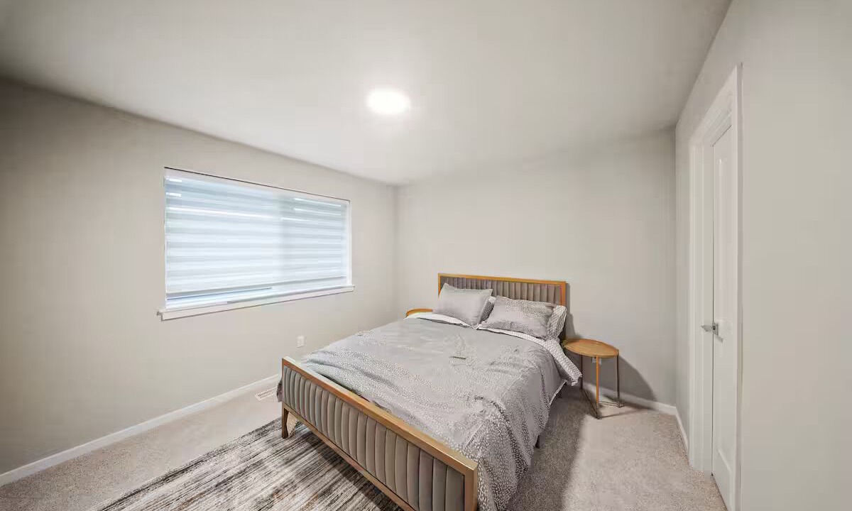 Photo of Bedroom in Port Orchard