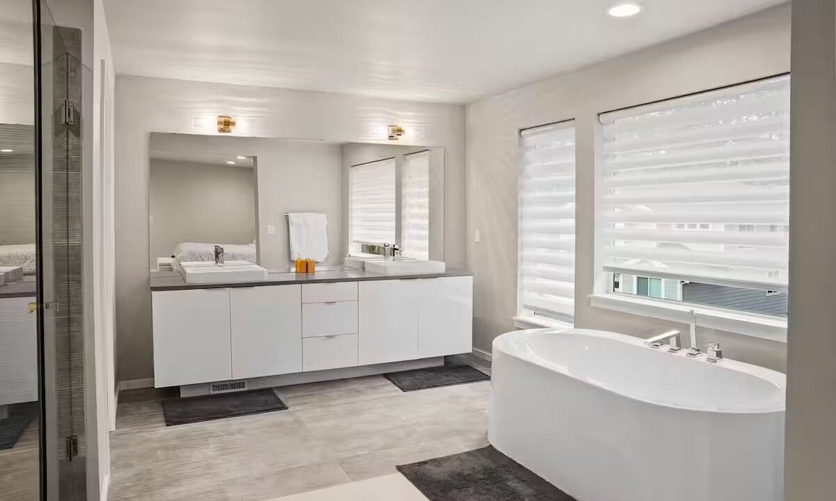 Photo of Bathroom in Port Orchard