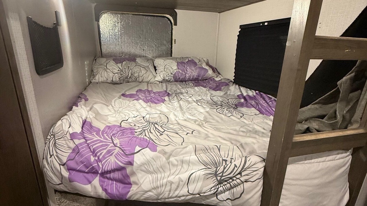 Photo of Bedroom in Richland
