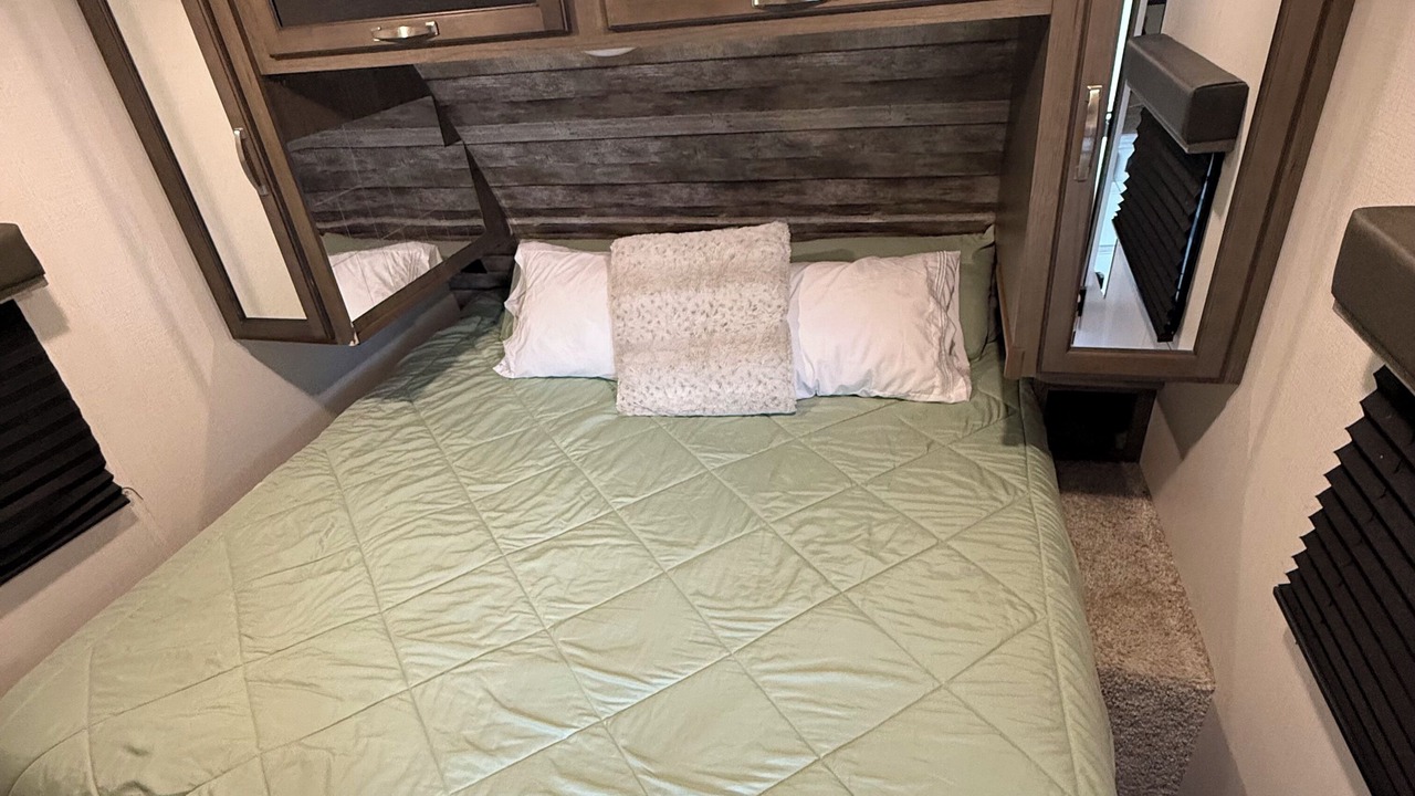 Photo of Bedroom in Richland