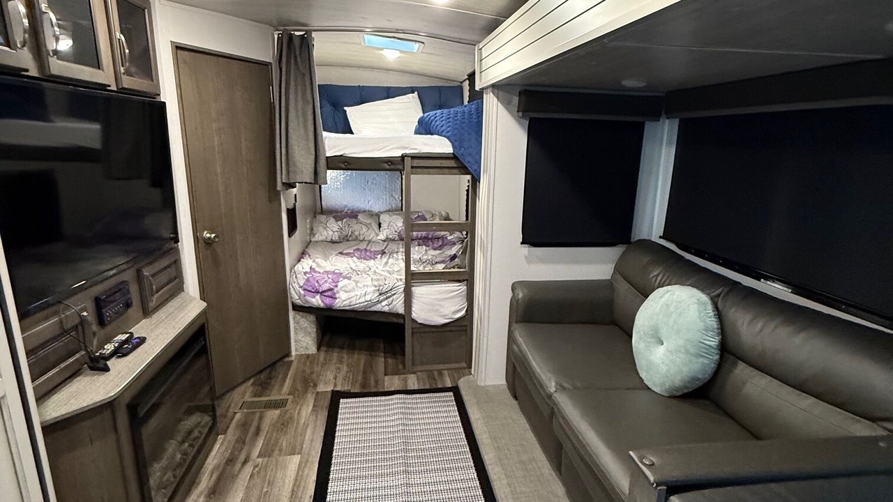 Photo of Bedroom in Richland