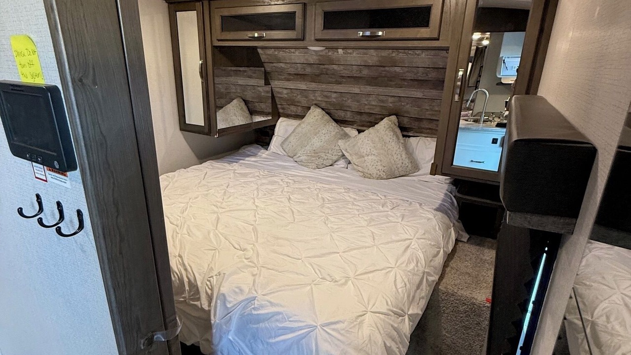 Photo of Bedroom in Richland