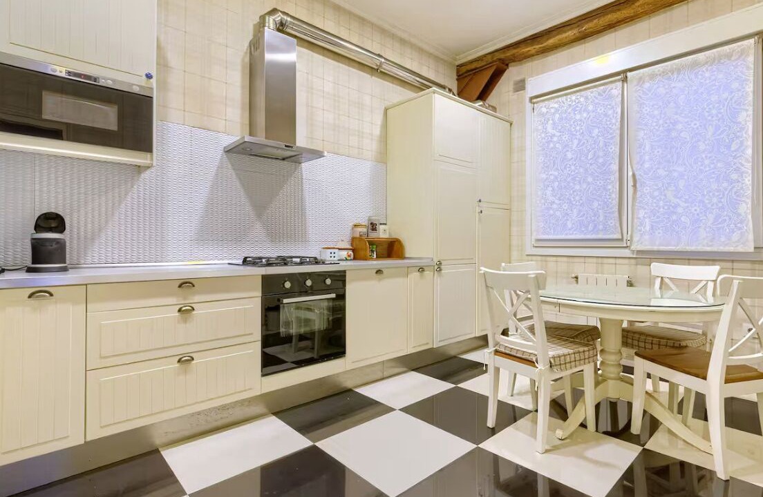 Photo of Kitchen in Abando