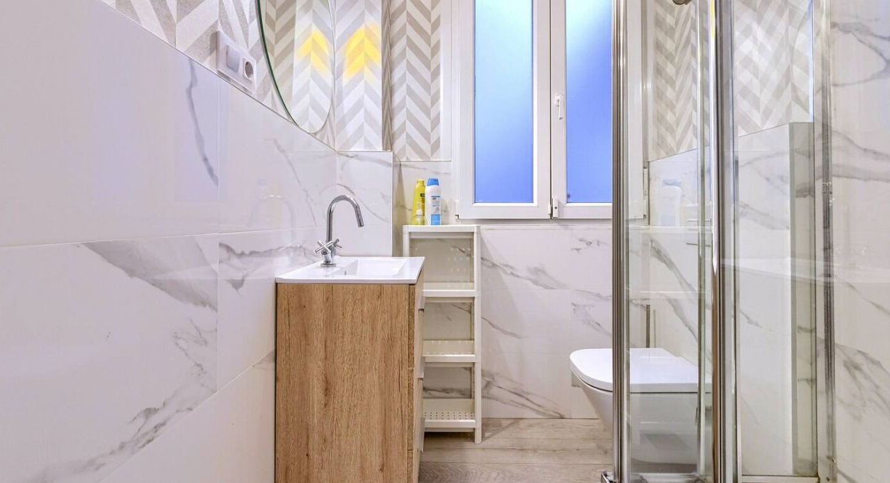 Photo of Bathroom in Abando