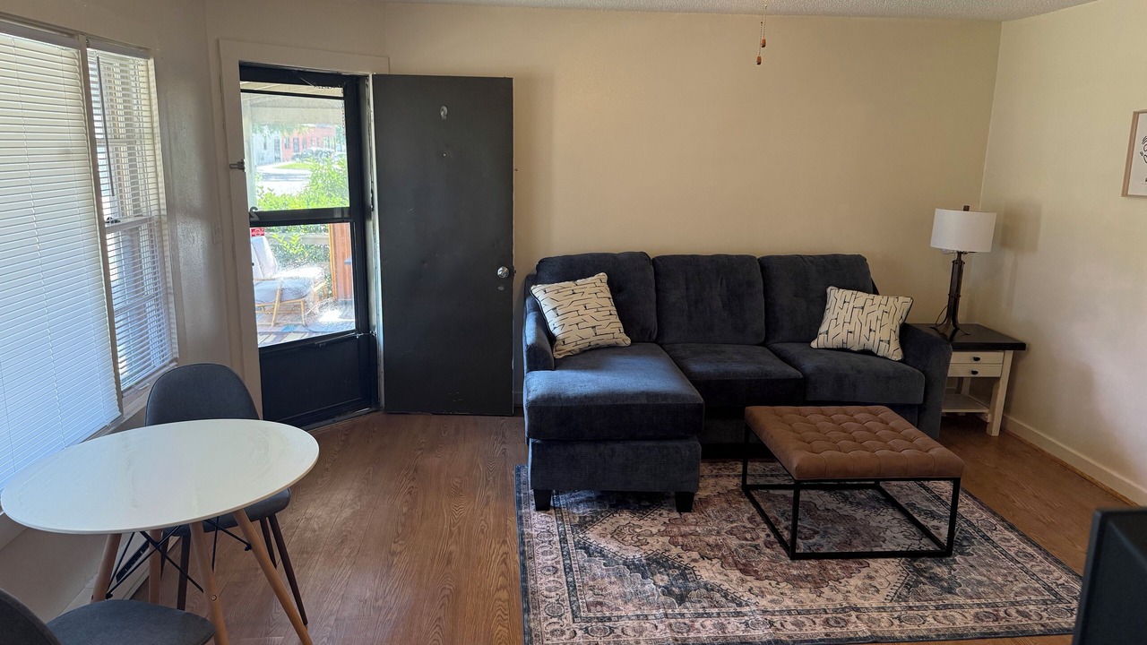 Photo of Livingroom in West Des Moines