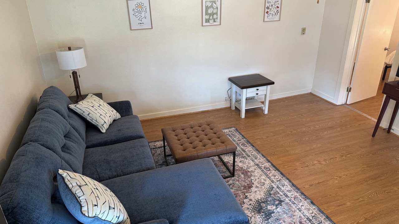 Photo of Livingroom in West Des Moines