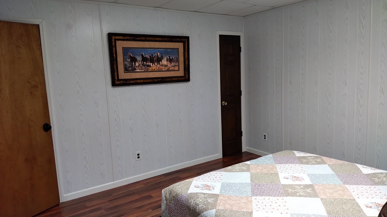Photo of Bedroom in Manitou