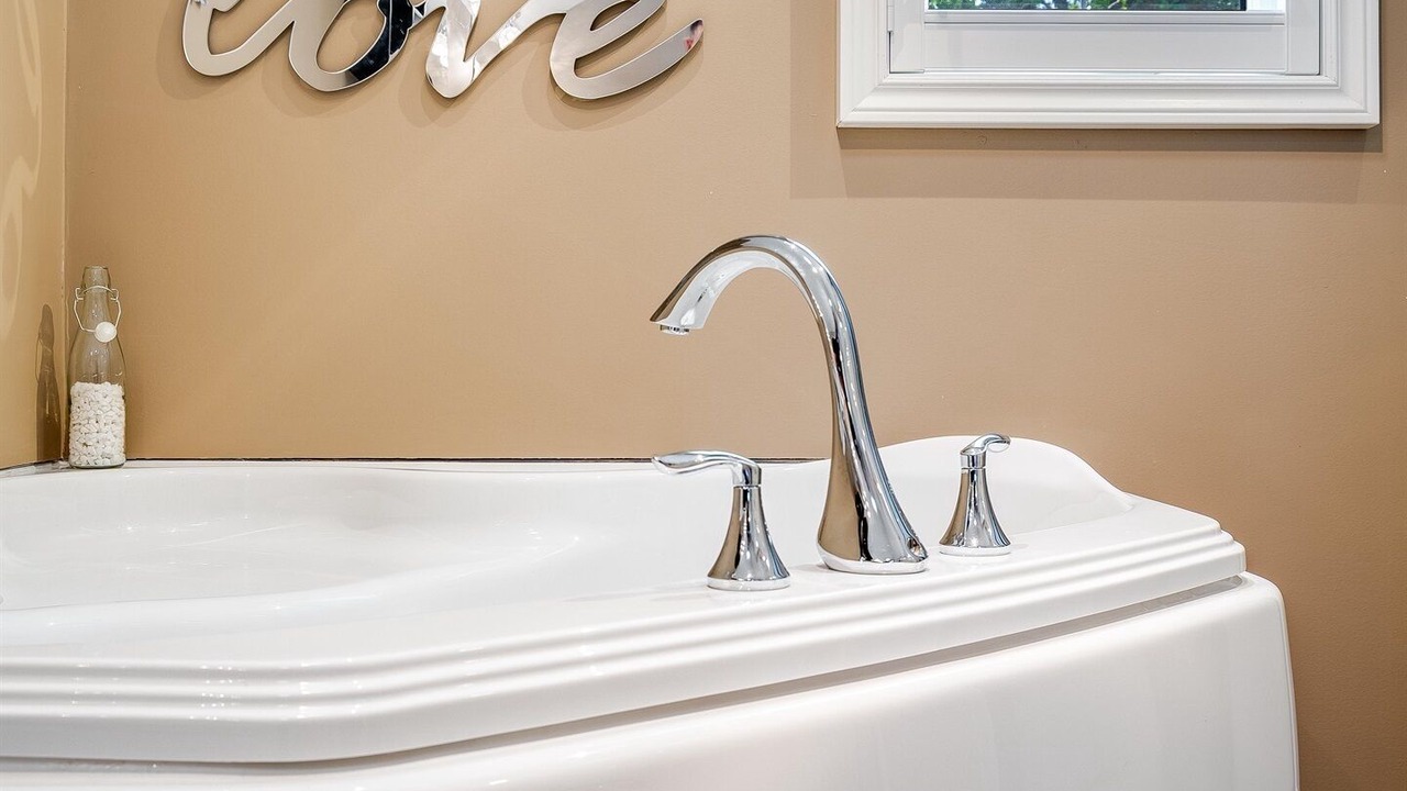 Photo of Bathroom in Leamington