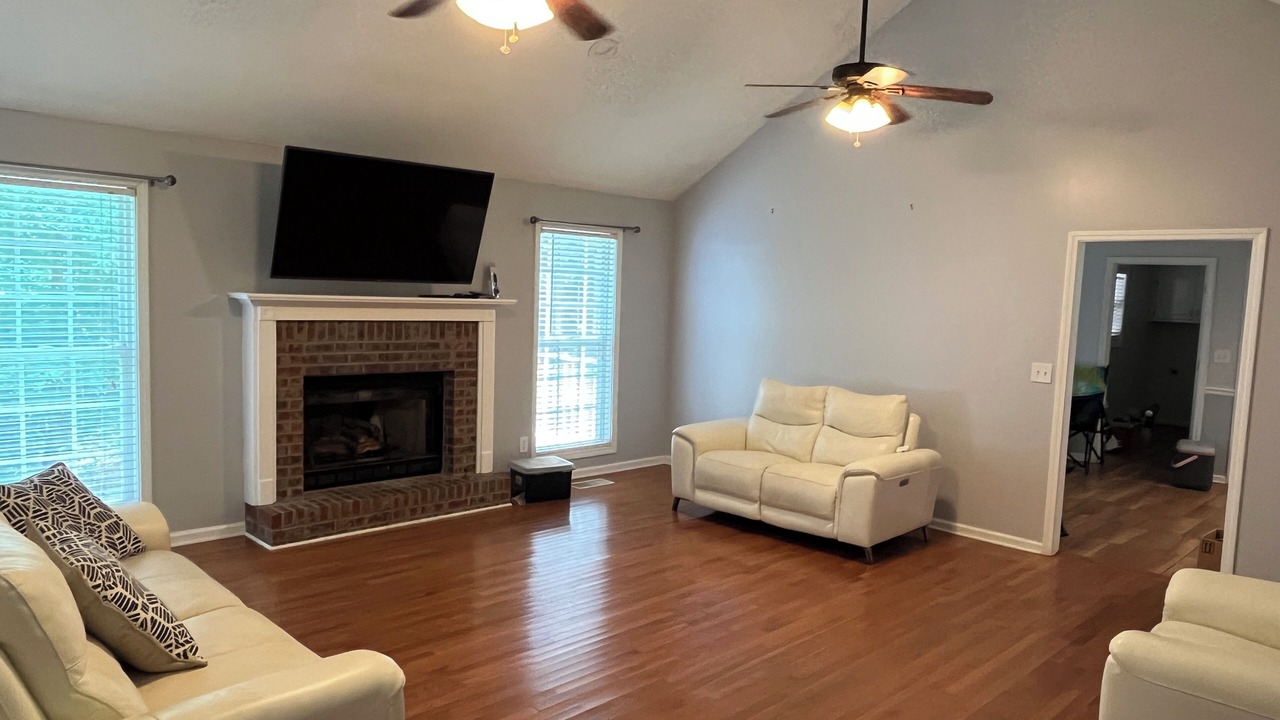 Photo of Livingroom in Newnan