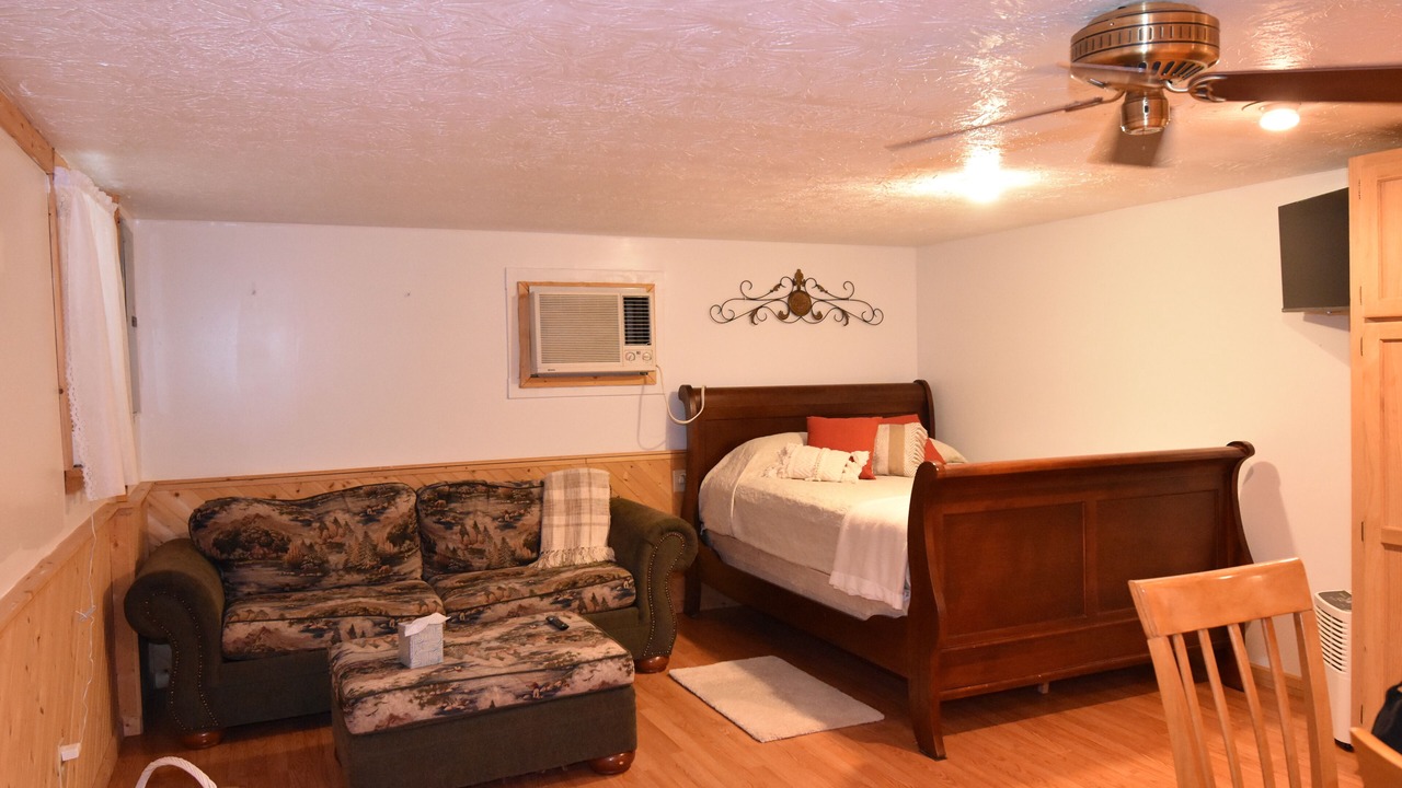 Photo of Others in Woodbine